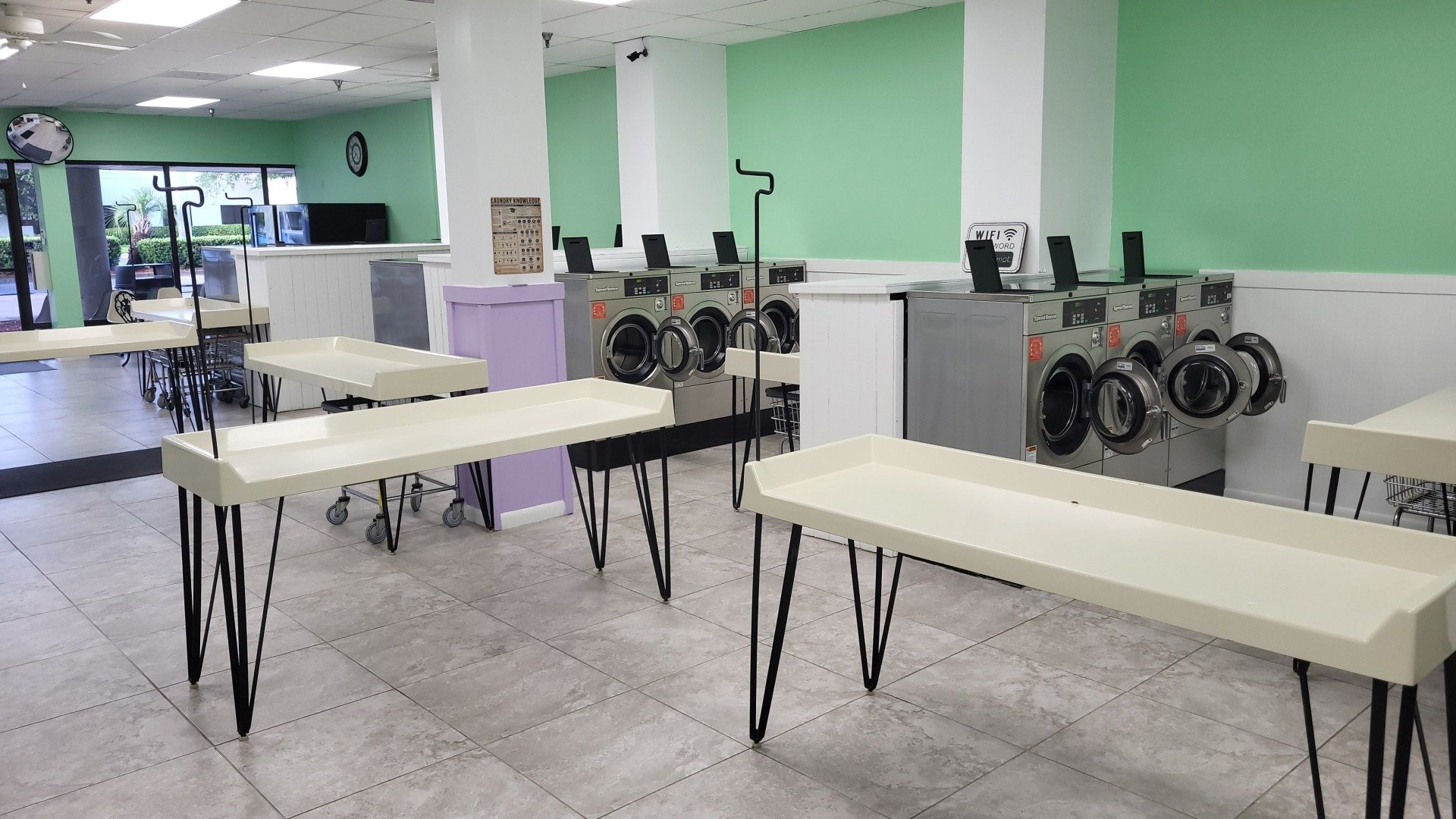 Laundromat Interior 6